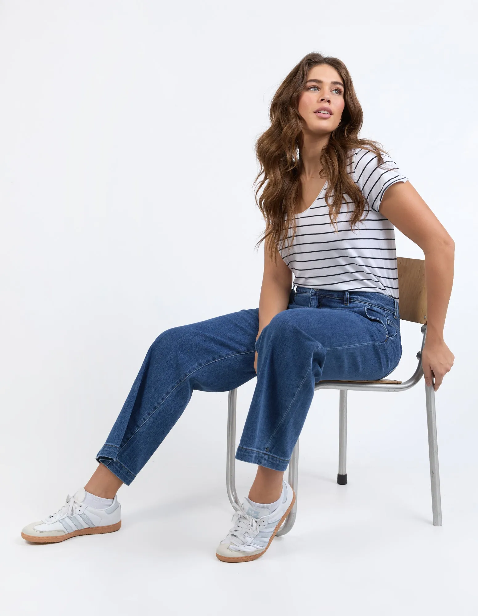 Izzy Wide Leg Jeans - Dark Blue Wash